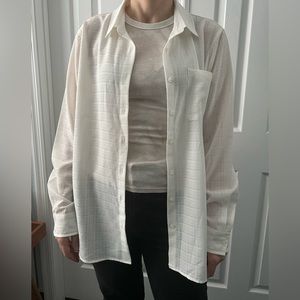 White Van Heusen button down shirt, size XL